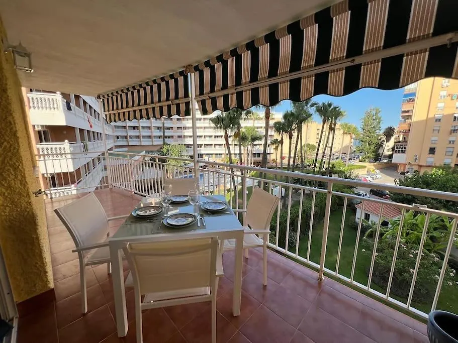 Apartamento En Paseo Maritimo De Torremolinos