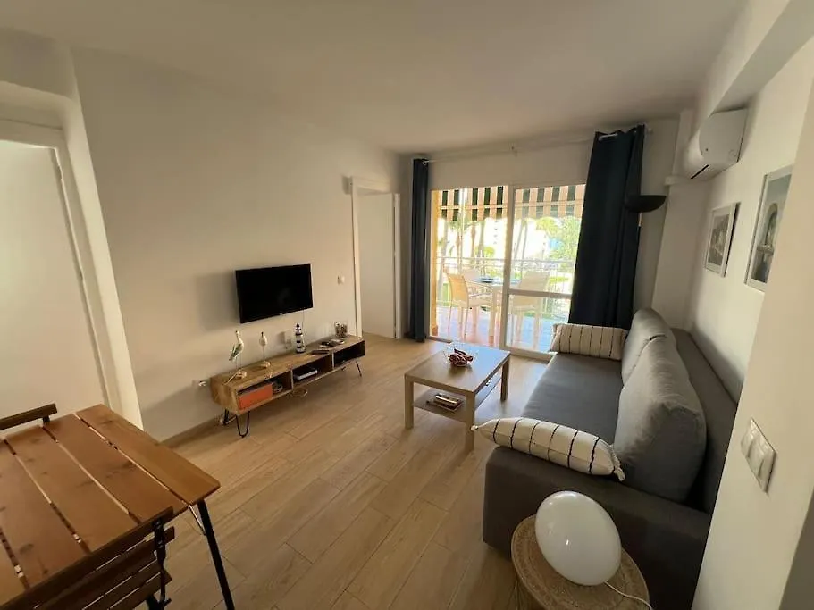 Apartamento En Paseo Maritimo De Torremolinos Apartament